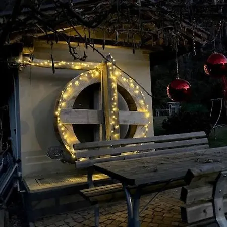 Neuhausmühle Hotel 3*