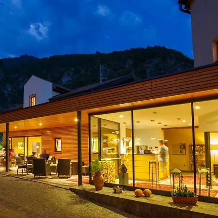 Hotel Neuhausmühle 3*